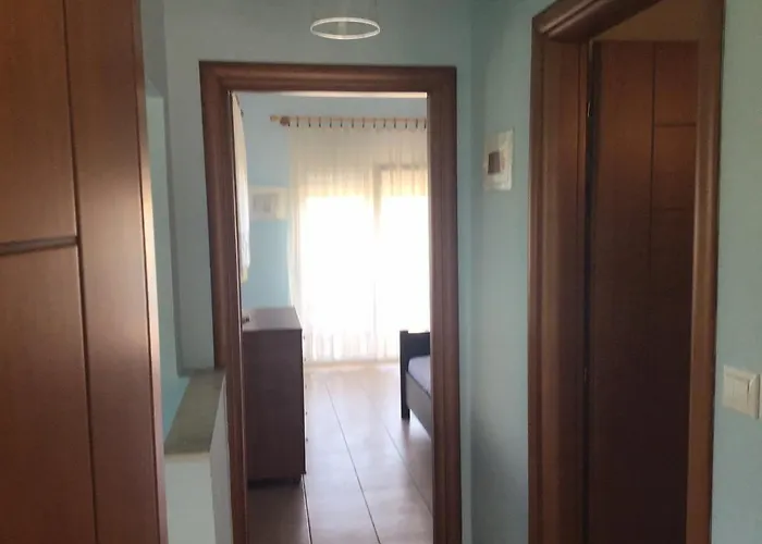 Paradise * Polychrono